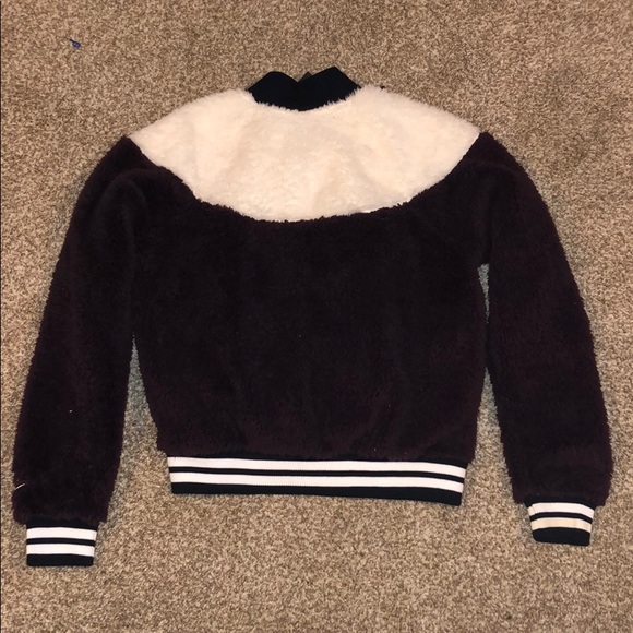 Nike fuzzy full zip - Picture 2 of 6